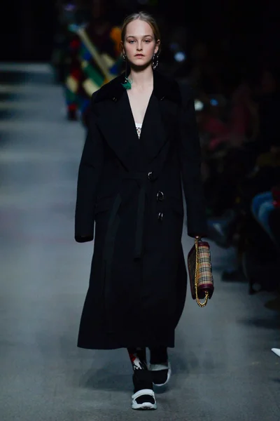 Look 42